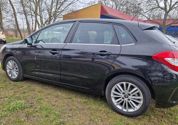 Citroen C4 cena 22990 przebieg: 229100, rok produkcji 2011 z Chodzież małe 631